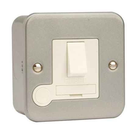 Click Essentials Metalclad Switched Fused Spur & Flex Outlet | CL051