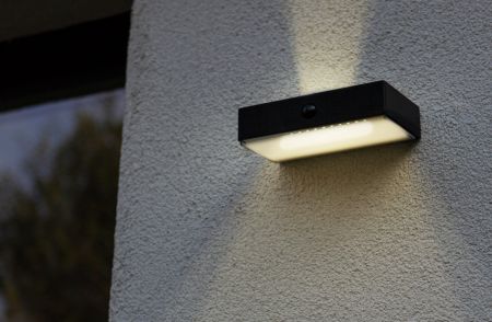Lutec Fadi Solar PIR LED Wall Light Matt Black | 6939501330
